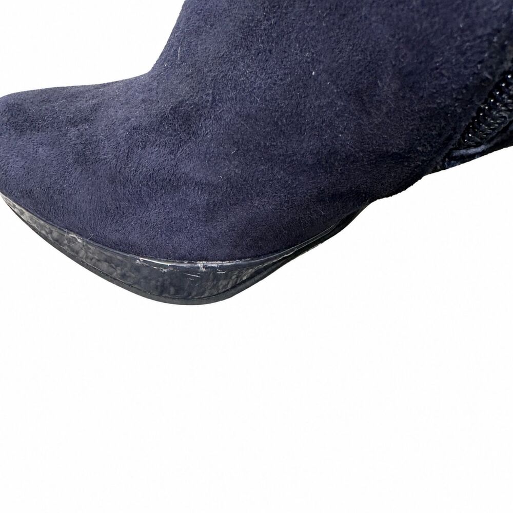 Bandolino Christiana Navy Blue Suede Ankle Boots Womens Size 7M Heeled Booties - Picture 5 of 15